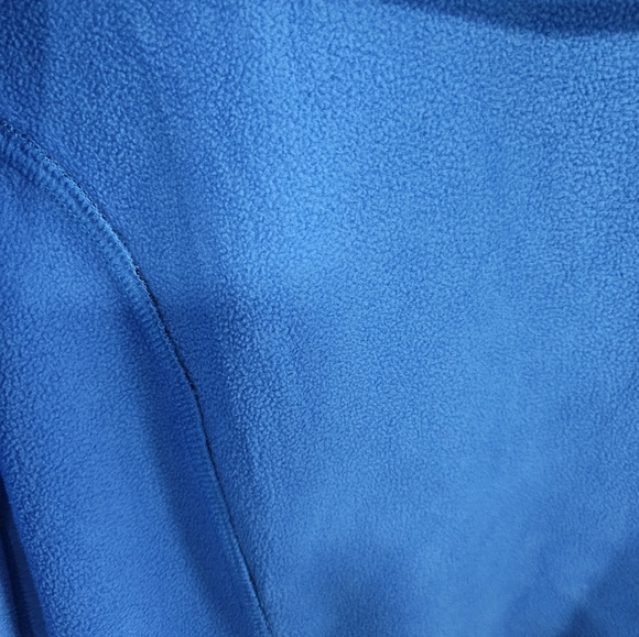 Spyder L Blue Winter Sweater, zipper pockets, like new. - Picture 11 of 11